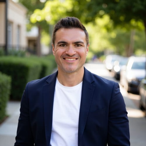 Headshot of Jeffrey Lewis, LCPC