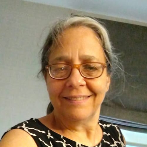 Headshot of Rachel Greenberg, LICSW