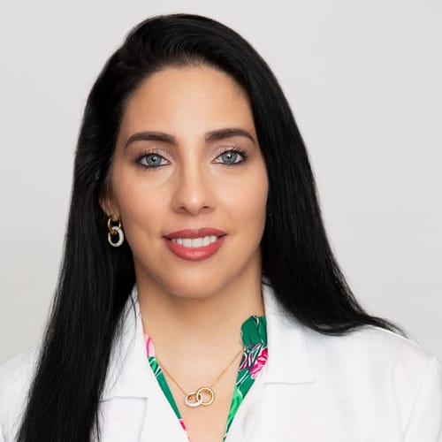 Headshot of Laura Fernandez, CP
