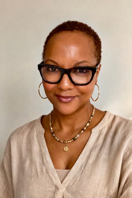Headshot of Genean Jeffery-Johnson, LMFT