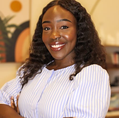 Headshot of Sharon Akinyi, LCSW