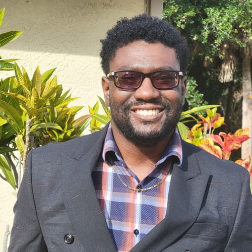 Headshot of Raymond Stephens, LCSW