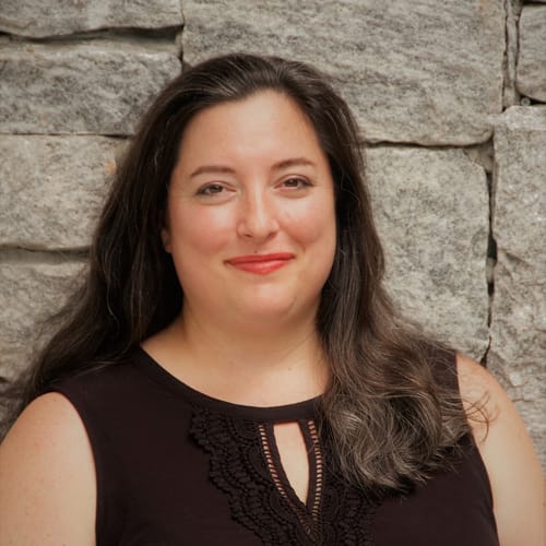Headshot of Jeanie Shiau, LCSW_OUT_OF_STATE