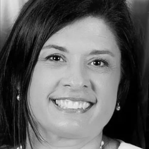 Headshot of Kristi Muncie, APRN