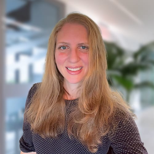 Headshot of Jennifer Nolan, LCSW