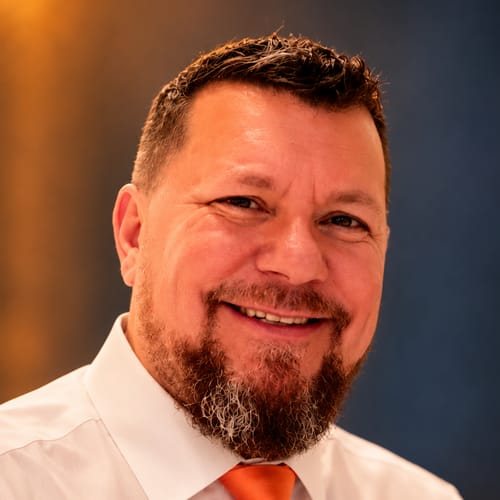 Headshot of David Routly, LMHC_OUT_OF_STATE