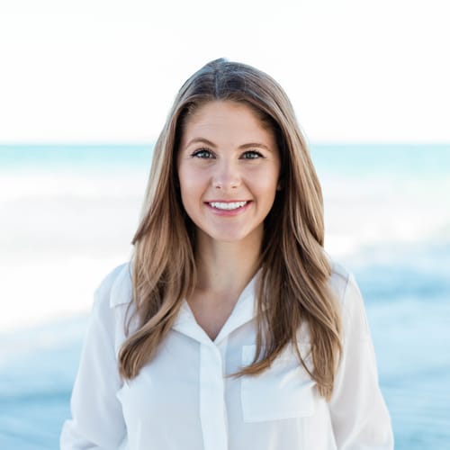 Headshot of Hailey Sliva, LCSW