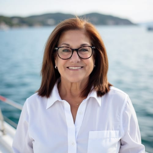 Headshot of Joan Sass, LCSW