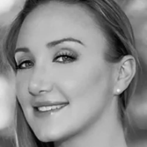 Headshot of Stephanie Weingard, APRN_CNP