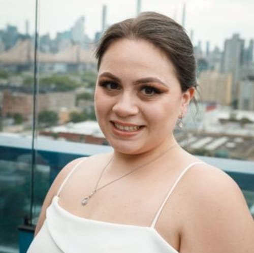 Headshot of Rachel Valencia, LMHC