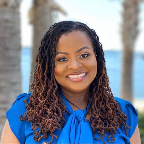 Headshot of Grissel Lloyd, LICENSED_PSYCHOLOGIST