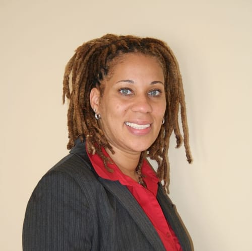 Headshot of Simone Edwards, LPC