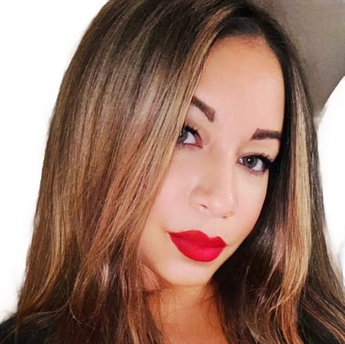 Headshot of Alba Reyes, LCSW