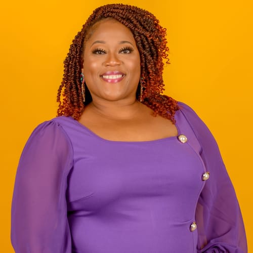 Headshot of Ashleigh Goggins, LPC