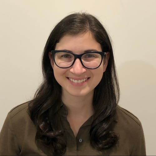 Headshot of Amanda Himi, CP