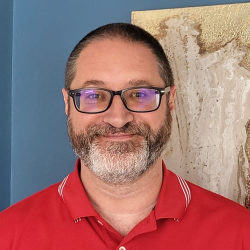 Headshot of Ryan Huling, LPC