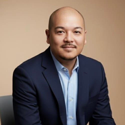 Headshot of Ryan Tran, LMFT