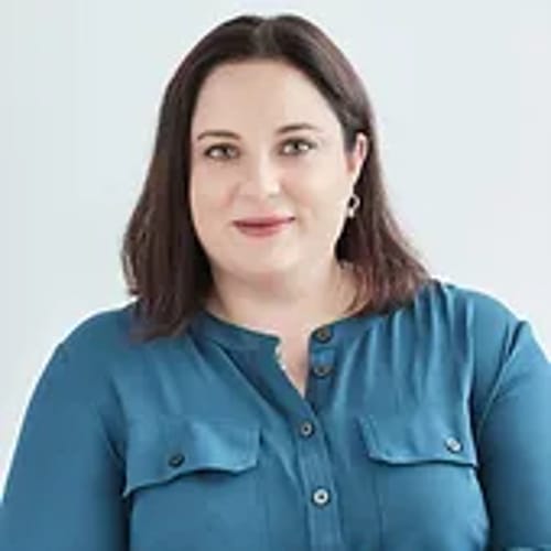 Headshot of Eryn Greenstein, LPC