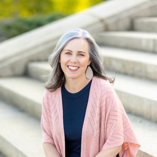 Headshot of Kerry Bowling, LICSW