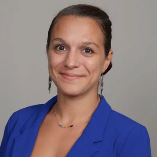 Headshot of Corine Patti, LCSW