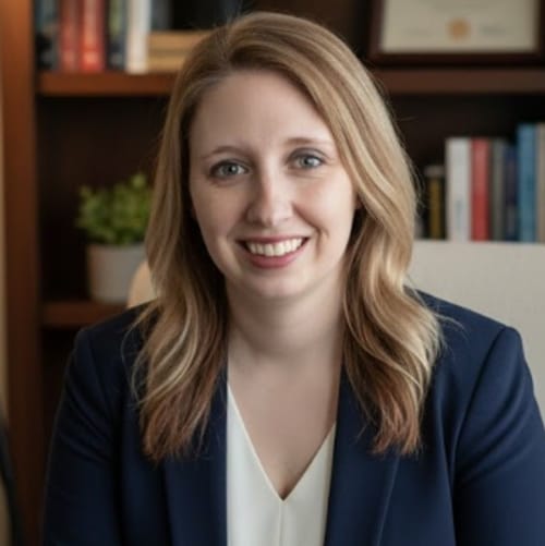 Headshot of Gloria Zukoski, LCSW