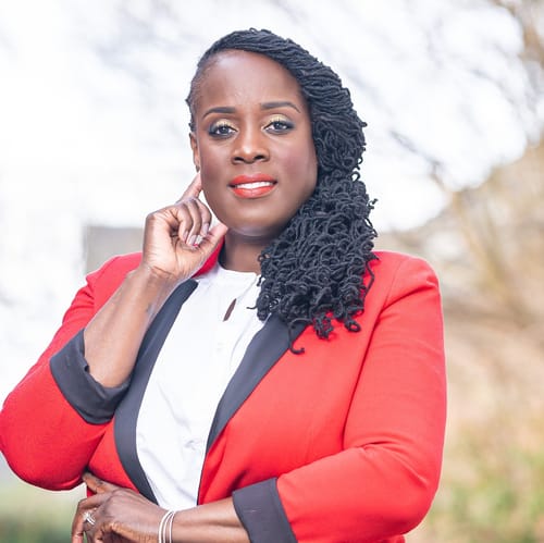 Headshot of Annette Thomas, LCSW_C