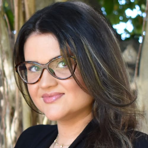 Headshot of Adaliz Garces, LMHC