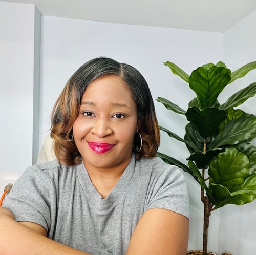 Headshot of Keisha Sando, LCPC