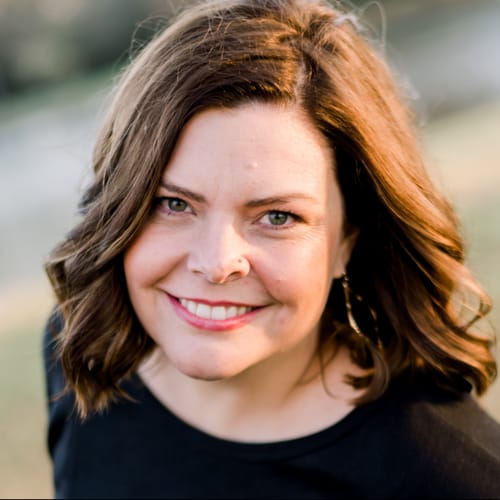 Headshot of Amanda Lerchie, LPC