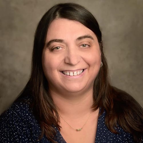 Headshot of Nadya Gifeisman, LCSW