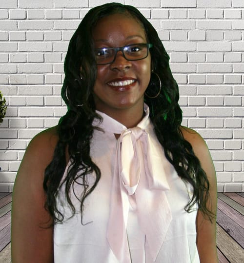 Headshot of Fanisha Calvert, LCSW