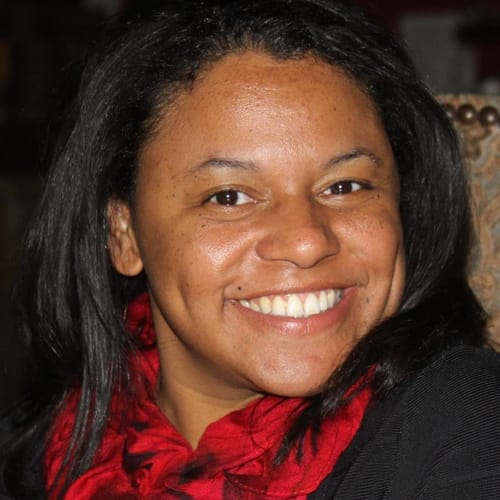 Headshot of Nefertiti Beck, LPC