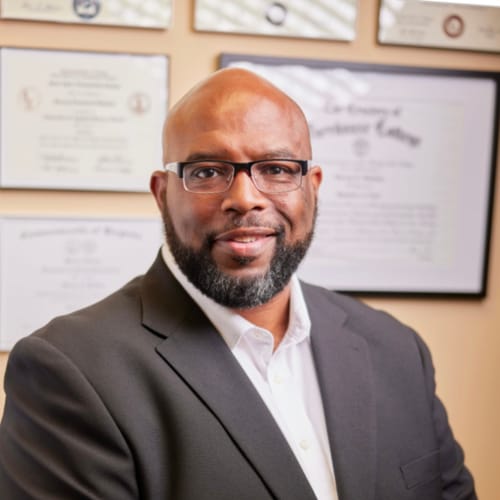 Headshot of Garvey Dobbins, NP
