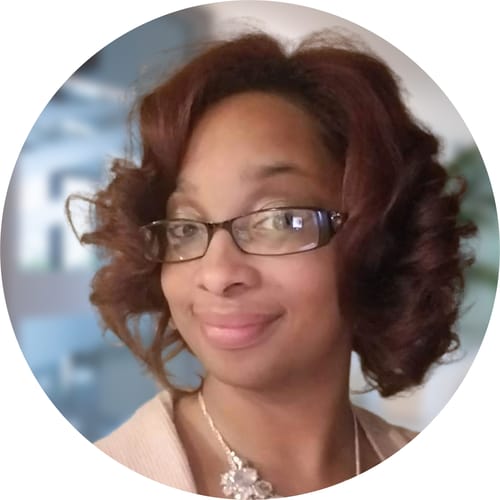 Headshot of Qiana Paynter, LCSW