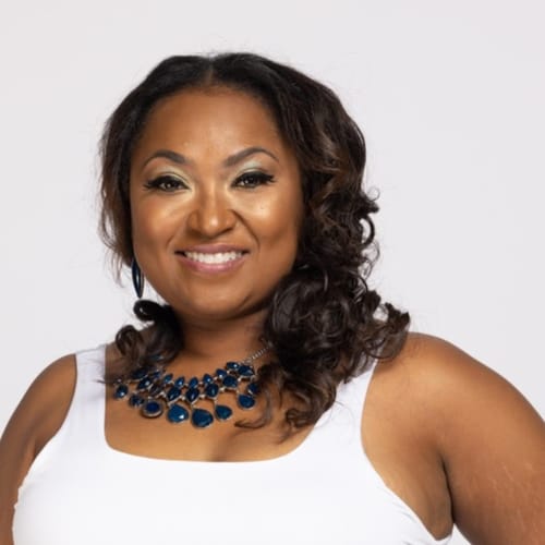 Headshot of Kachanda Hewitt, LPC
