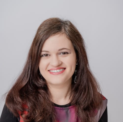 Headshot of Anna Finkelshtein, LCSW