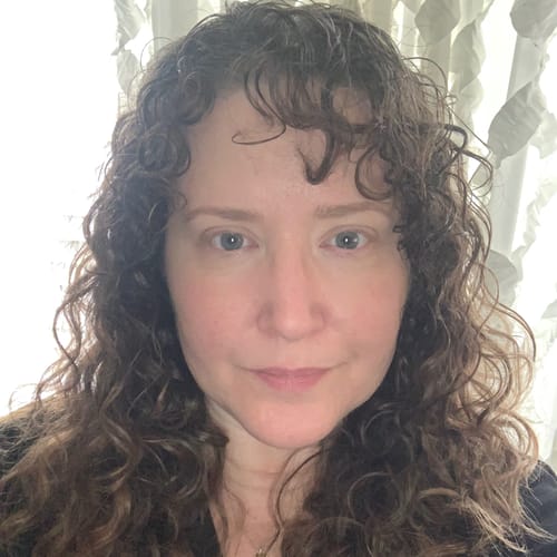 Headshot of Valerie Capizzo Freyre, LCSW