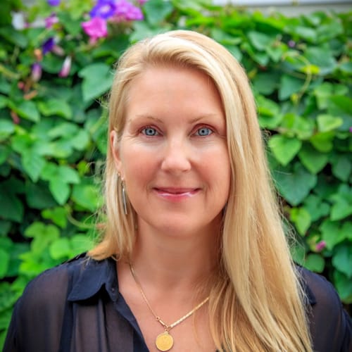 Headshot of Ericka Hofmeyer, LMFT