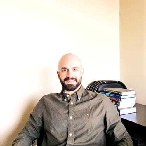 Headshot of John Tzanos, LICENSED_PSYCHOLOGIST