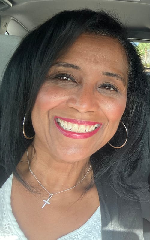 Headshot of Gina Nunez, LCSW