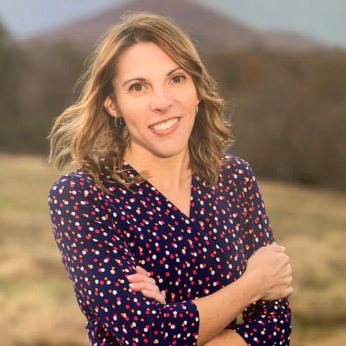 Headshot of Amanda Findley, LCSW_C