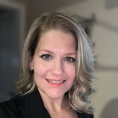 Headshot of Leanne Morton, LCSW