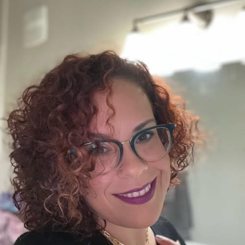 Headshot of Marimar Vazquez-Pineiro, LMHC