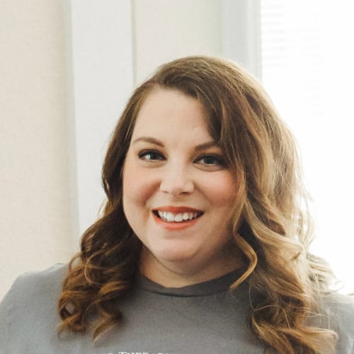 Headshot of Lauren McKay, LPC