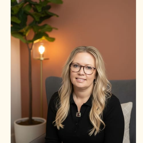 Headshot of Maryna Ross, LPC