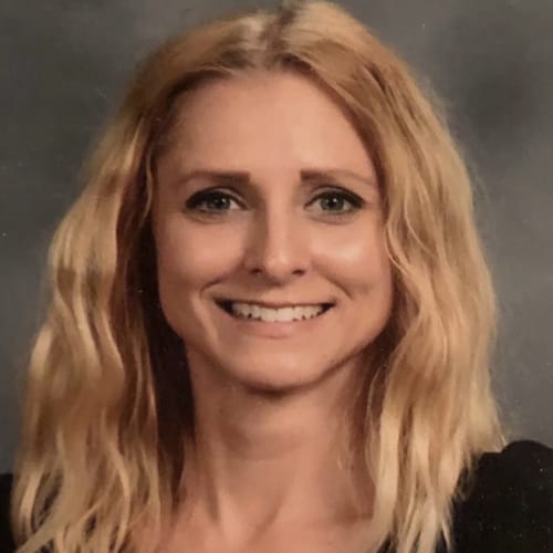 Headshot of Dena Augustine, LPC
