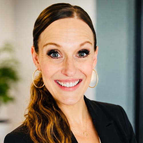 Headshot of Sara Wall, LPC