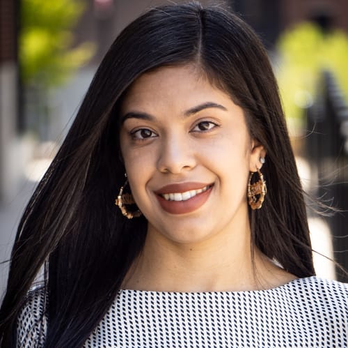 Headshot of Yalitza Torres, LMHC