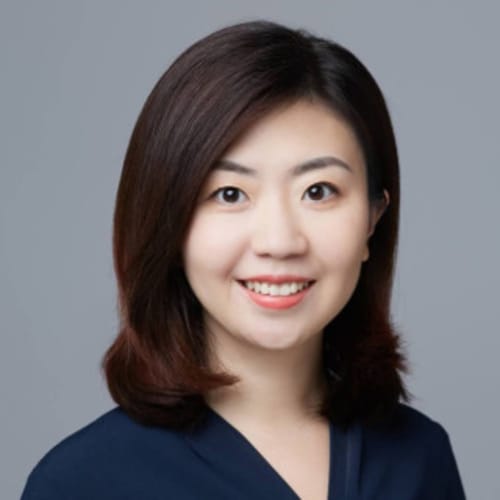 Headshot of Manru Zhang, LCSW