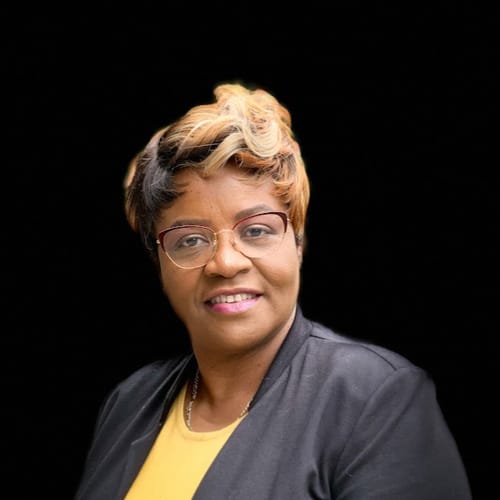 Headshot of Novlet Wallace, LPC